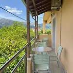 Aparthotel George 3*